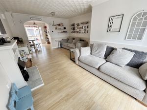 Lounge- click for photo gallery